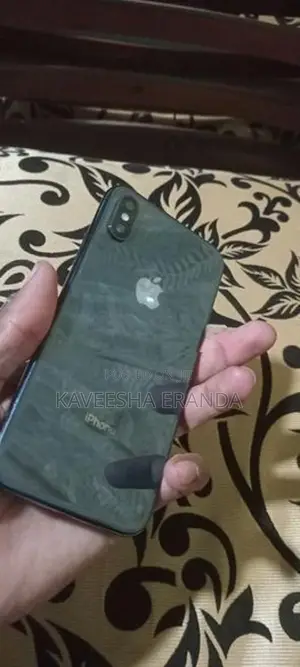 Apple iPhone X (Used)
