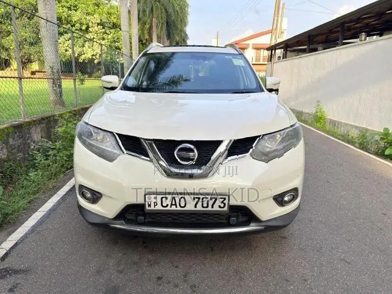 Nissan X-Trail 2015