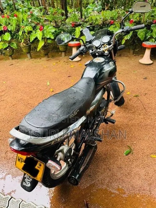Bajaj Platina 100 2009
