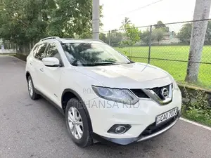 Nissan X-Trail 2015