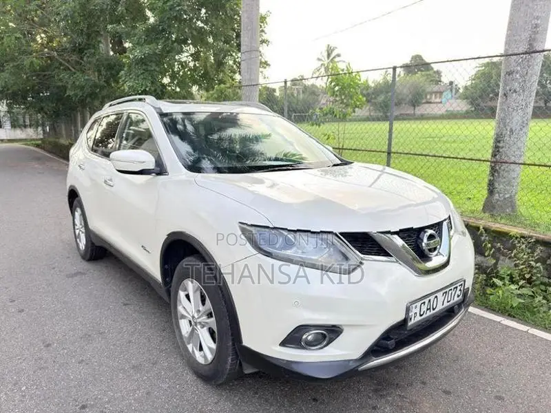 Nissan X-Trail 2015