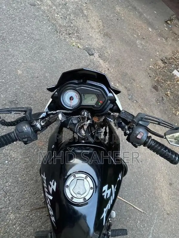 Bajaj Pulsar 135 2011