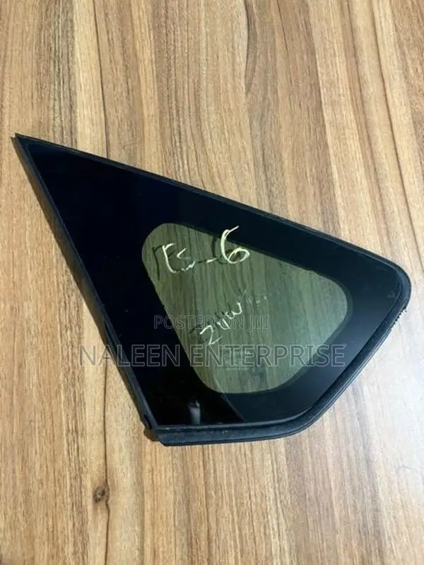 Toyota Prius 30 Rear Left Side Body Glass