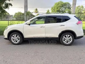 Nissan X-Trail 2015