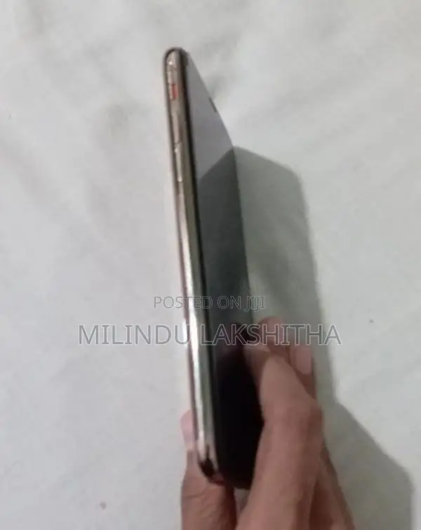 Apple iPhone XS 256GB (Used)