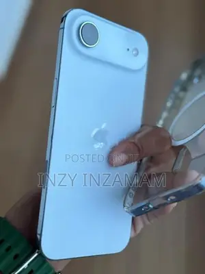 Apple iPhone Air (Used)