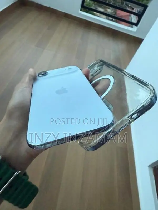 Apple iPhone Air (Used)
