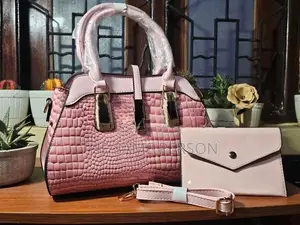 Hand bag