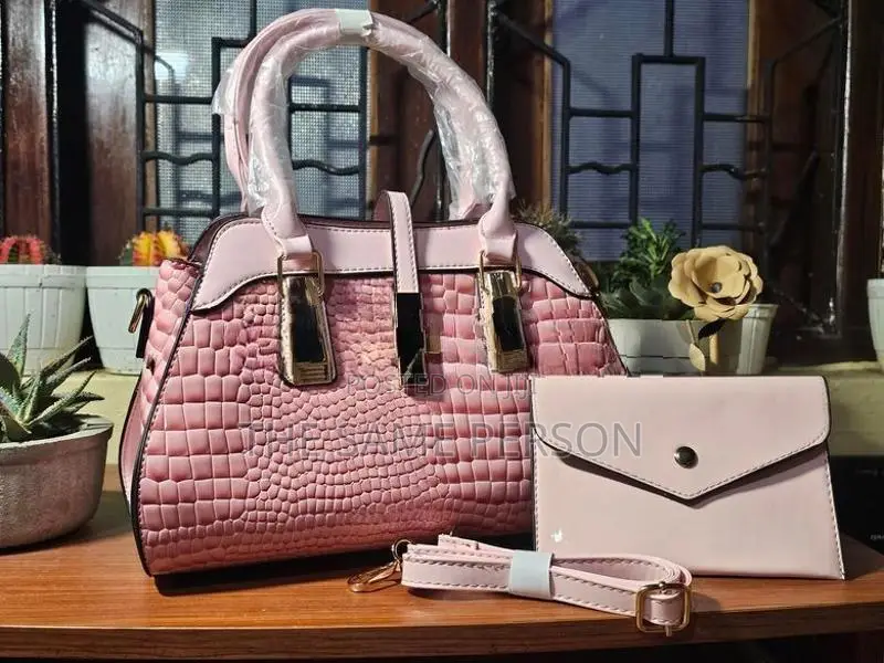 Hand bag