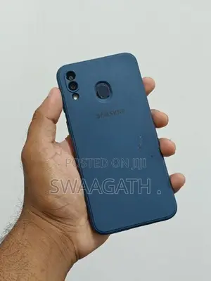 Samsung Galaxy M20 (Used)