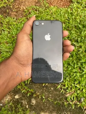 Apple iPhone 8 Space Gray (Used)