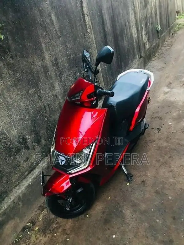 Yadea T5 2024
