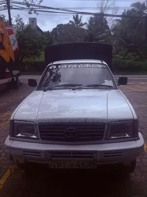 Tata 207 2012