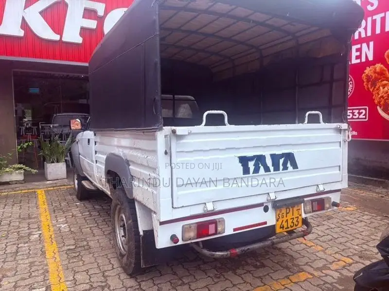 Tata 207 2012