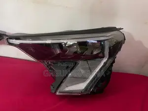 Kia Sonet 2026 Head Light