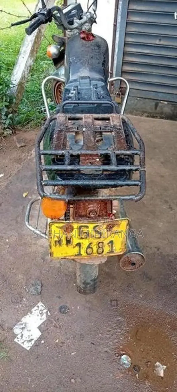 Bajaj Boxer 2010