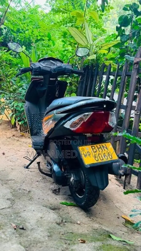 Honda Dio 2018