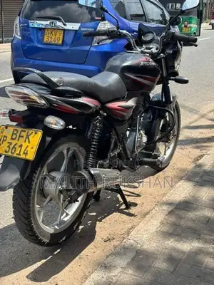 Bajaj Discover 125 2017