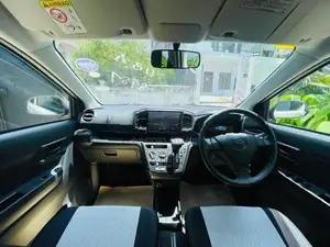 Toyota Pixis 2025