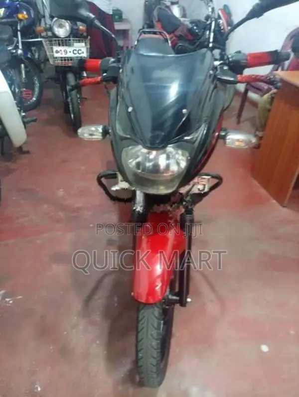 Bajaj Pulsar 150 2012