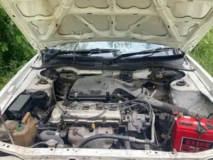 Nissan Sunny 1996
