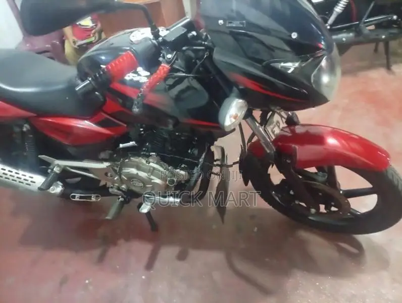 Bajaj Pulsar 150 2012