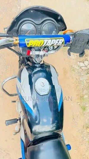 Bajaj CT100 2011
