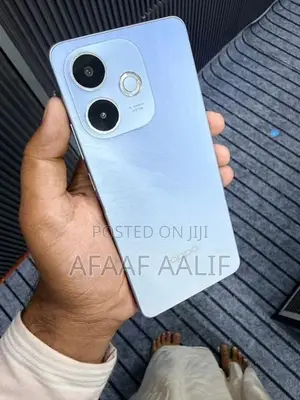 Oppo A5 Pro 5G 8GB 128GB (Used)