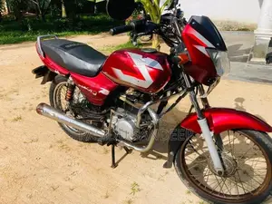 Bajaj CT100 2005