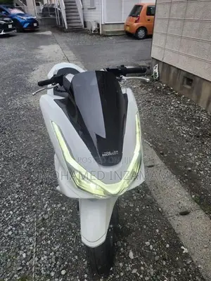 Honda PCX160 2025