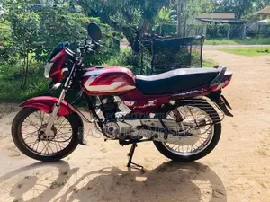 Bajaj CT100 2005