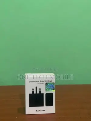 25 W Samsung Adapter