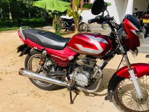 Bajaj CT100 2005