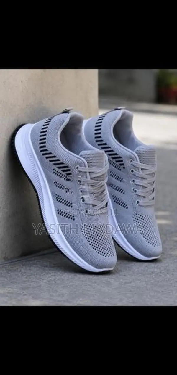 Sneaker Shoe
