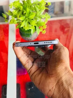 Realme P4 5G 8-128GB (Used)