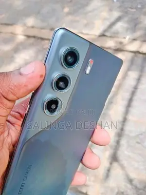 Tecno Camon 40 Pro (Used)
