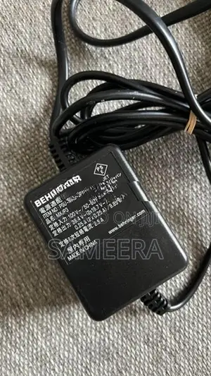 Mixer Behringer XENYX802 8 Channel