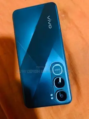 Vivo Y21d 256GB (Used)