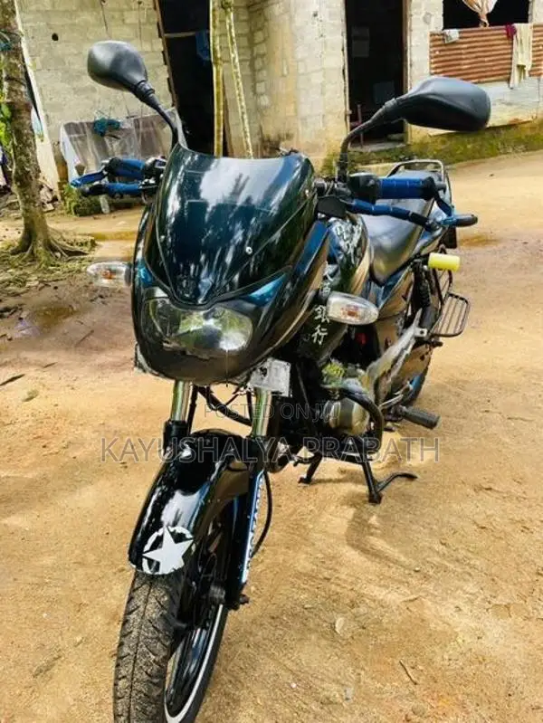 Bajaj Pulsar 150 2011