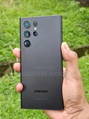 Samsung Galaxy S22 Ultra (Used)