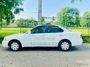 Nissan Sunny FB15 Ex Saloon 2003