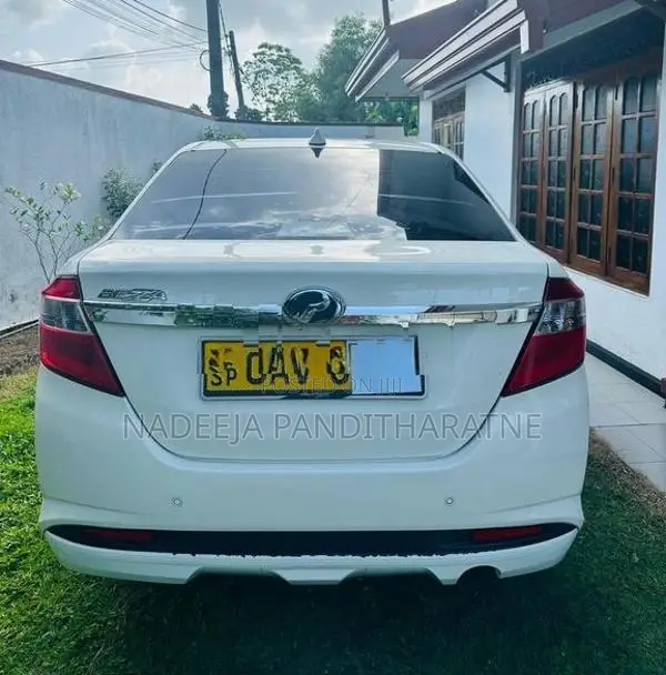 Perodua Bezza 2017