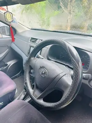 Perodua Bezza 2017