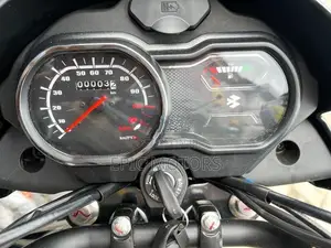 Bajaj Platina 100 2026