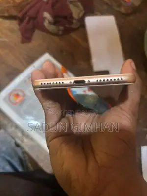 Apple iPhone 8 Plus (Used)