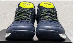 Badminton Shoes