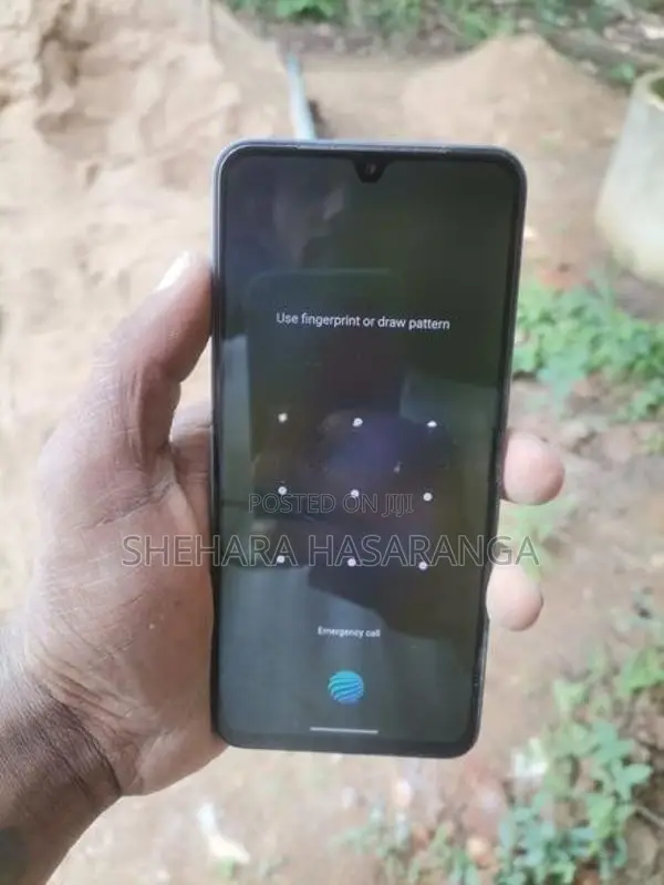 Vivo V25 (Used)