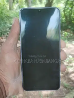 Vivo V25 (Used)