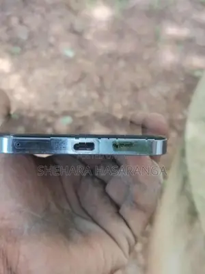 Vivo V25 (Used)