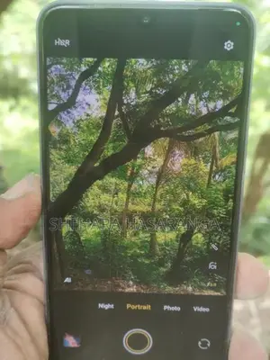 Vivo V25 (Used)